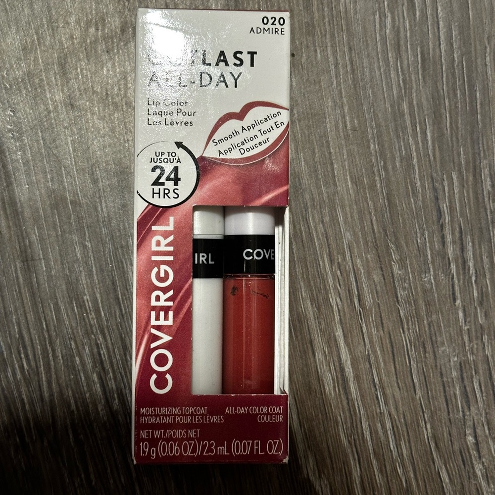 COVERGIRL Outlast Lip Color in Classic Red